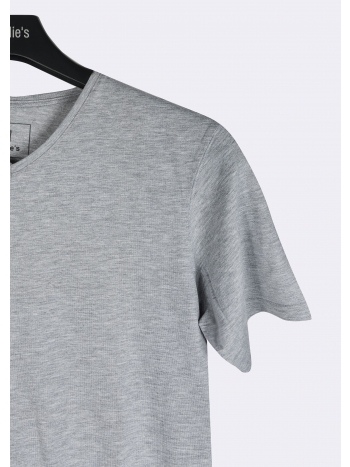 V-Neck Tshirt