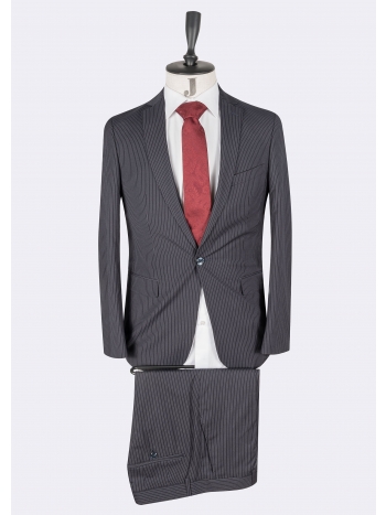 Suit with vest