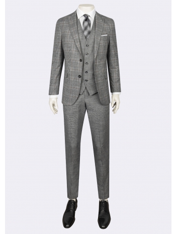 Suit with vest