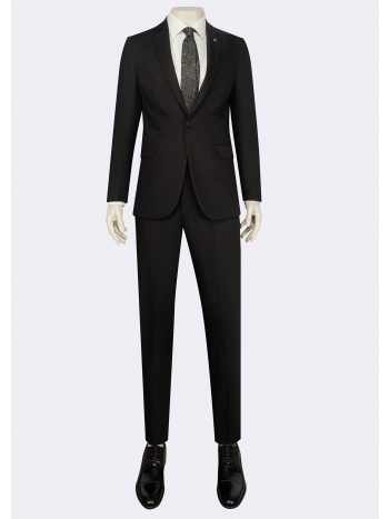 Suit