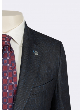 Suit