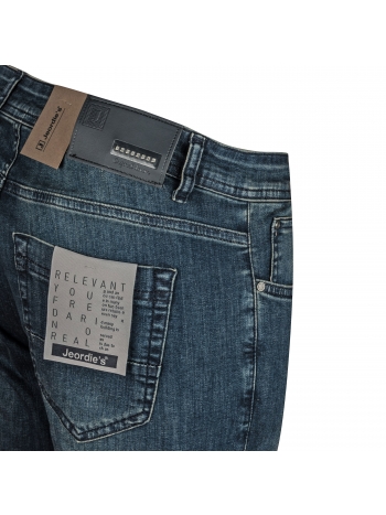 SLIM FIT TRAPERICE