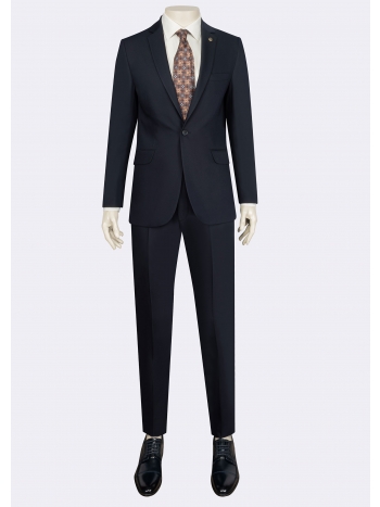 Suit